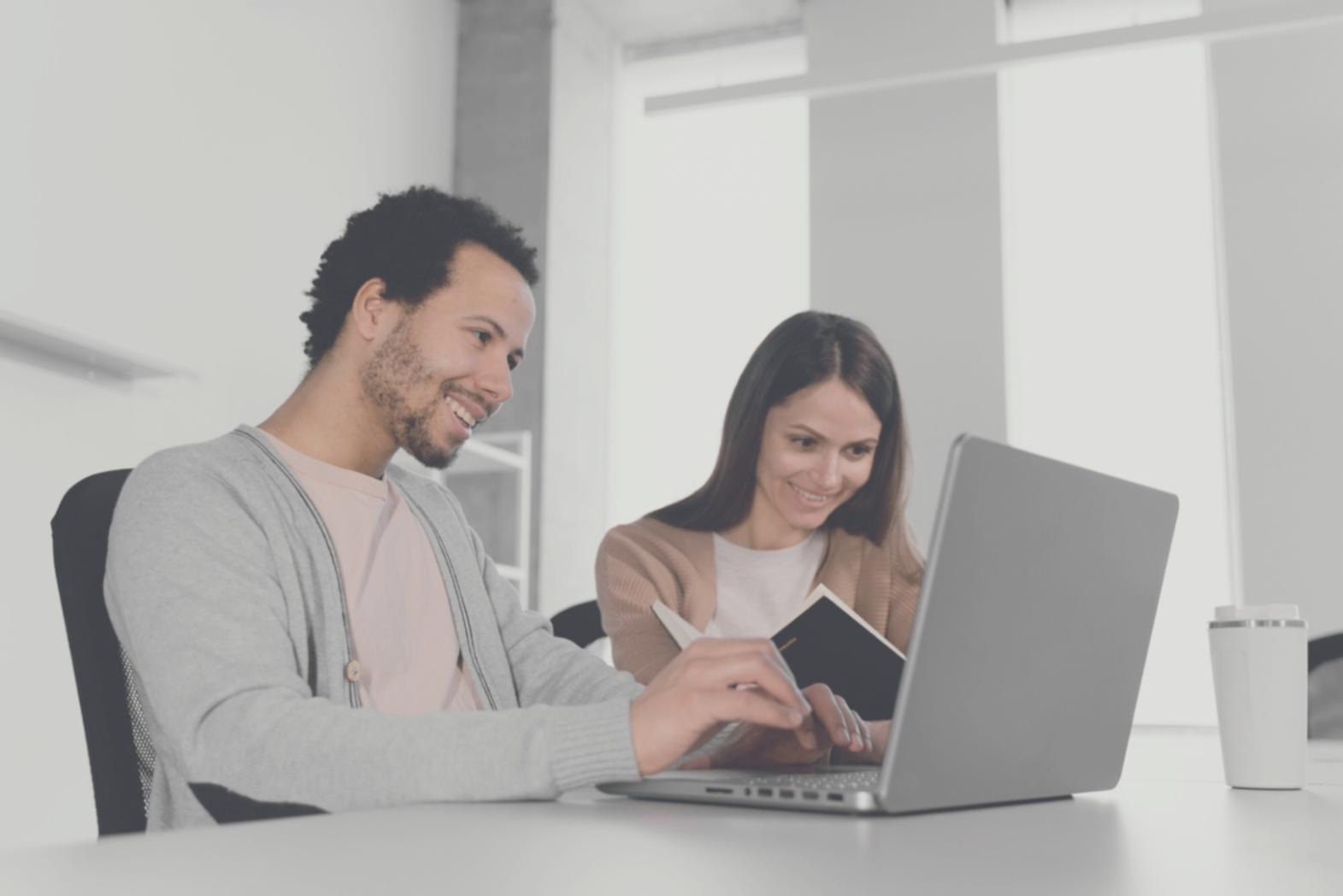 Sesiones de formación práctica con casos reales